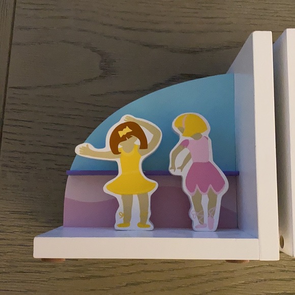 Book ends with ballet dancers - Picture 4 of 4